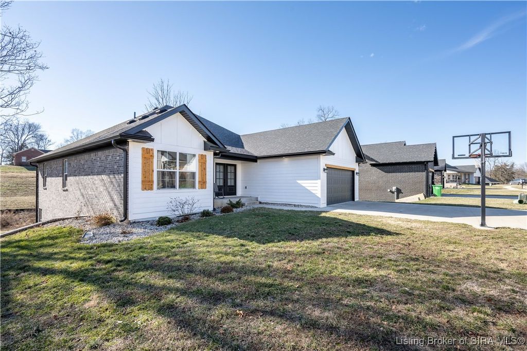 6020 Redberry Juniper Drive, Charlestown, IN 47111
