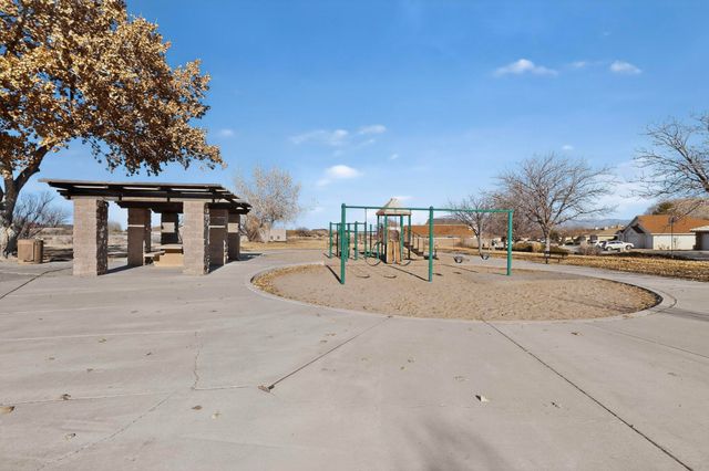 9412 Piedra Colina Court NW, Albuquerque, NM 87114