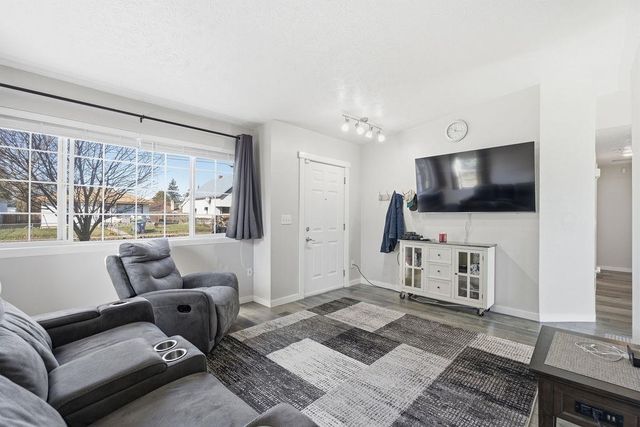 4824 N Martin St, Spokane, WA 99207