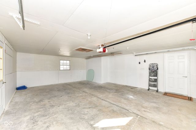 210 E Buckeye Street, Cicero, IN 46034