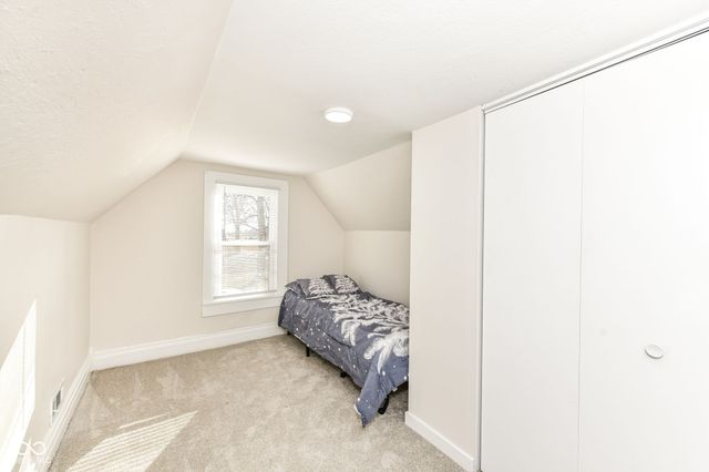 210 E Buckeye Street, Cicero, IN 46034