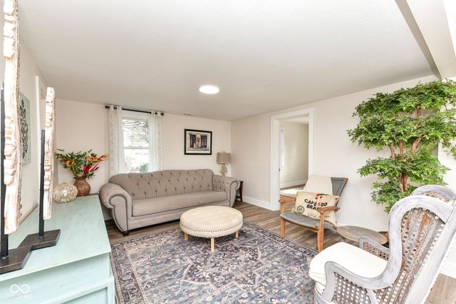 210 E Buckeye Street, Cicero, IN 46034