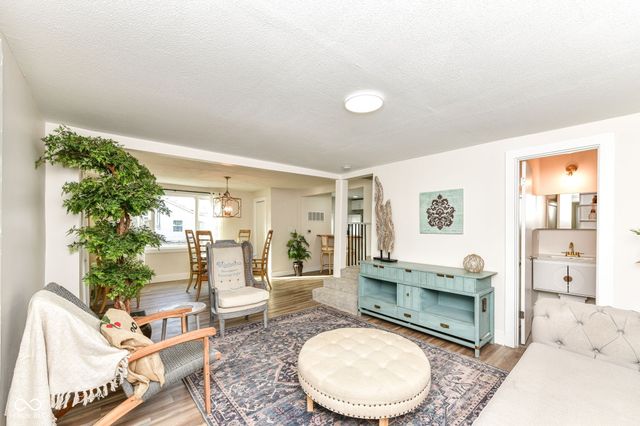 210 E Buckeye Street, Cicero, IN 46034