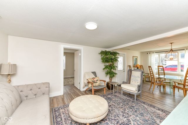 210 E Buckeye Street, Cicero, IN 46034