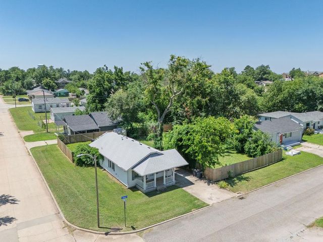301 W Chicago Street, Shawnee, OK 74804