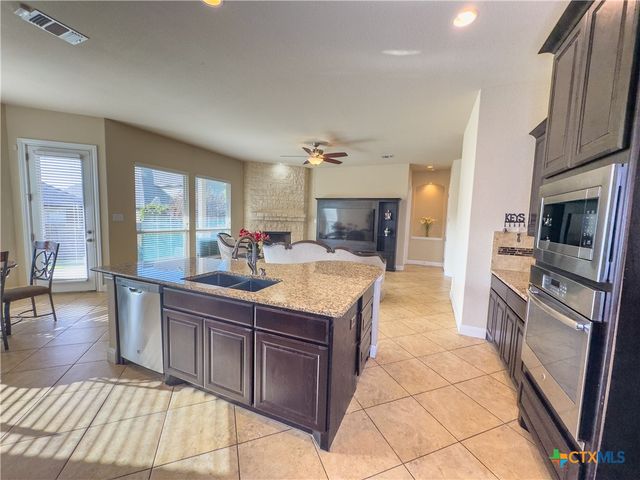 809 Alpino, Cibolo, TX 78108