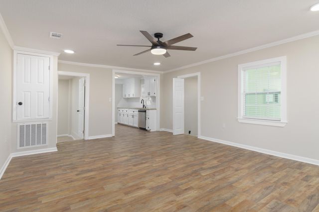 1704 Louise St., Hattiesburg, MS 39401