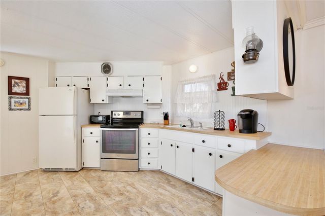 5560 HERITAGE BOULEVARD, Wildwood, FL 34785