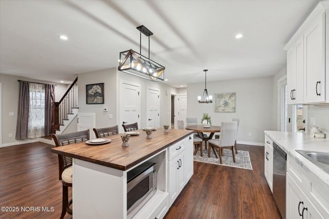 6490 County Rd 5-2, Delta, OH 43515