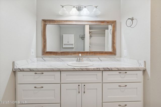 6490 County Rd 5-2, Delta, OH 43515