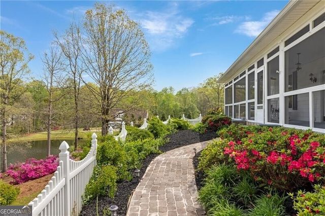 195 Forest Glen Drive, Waleska, GA 30183