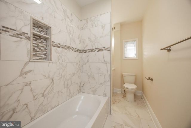 325 W BARNARD ST W, West Chester, PA 19382