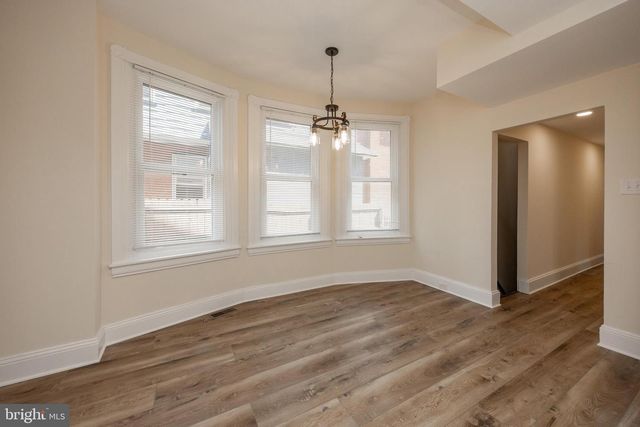 325 W BARNARD ST W, West Chester, PA 19382