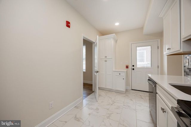 325 W BARNARD ST W, West Chester, PA 19382