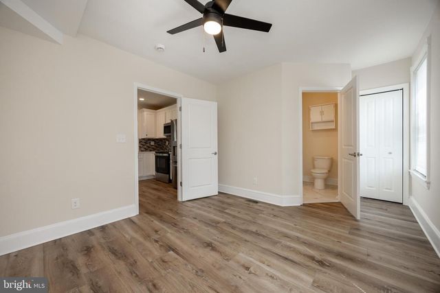 325 W BARNARD ST W, West Chester, PA 19382