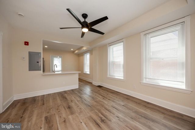 325 W BARNARD ST W, West Chester, PA 19382