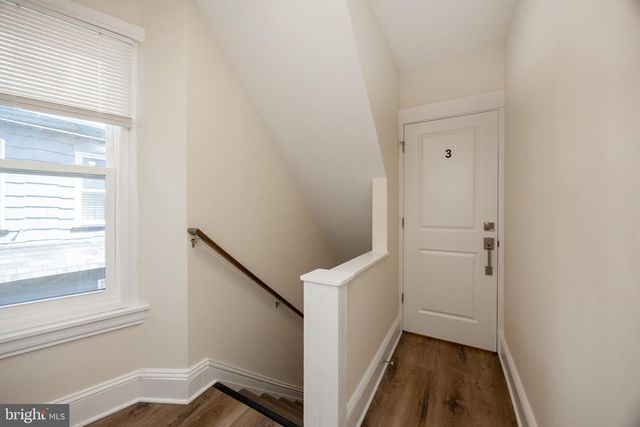 325 W BARNARD ST W, West Chester, PA 19382