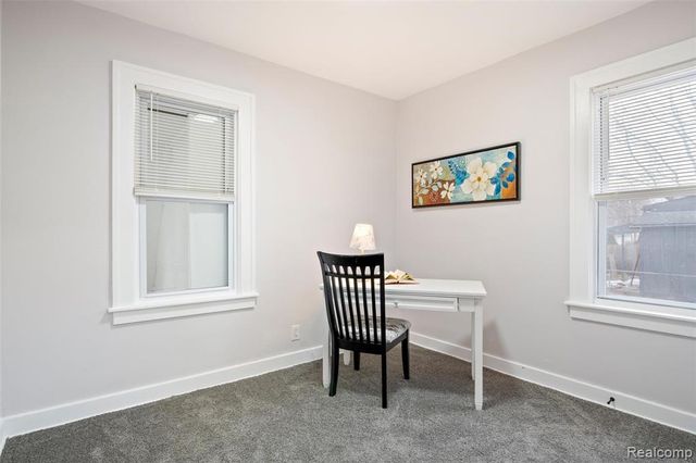 1387 University Avenue, Lincoln Park, MI 48146