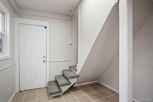 1387 University Avenue, Lincoln Park, MI 48146