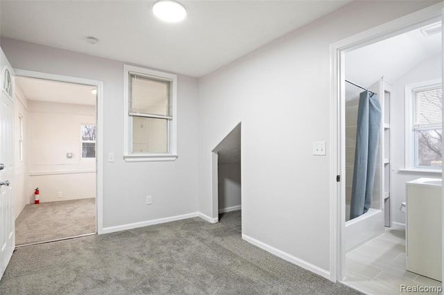 1387 University Avenue, Lincoln Park, MI 48146