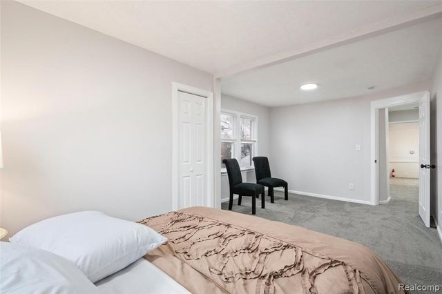 1387 University Avenue, Lincoln Park, MI 48146