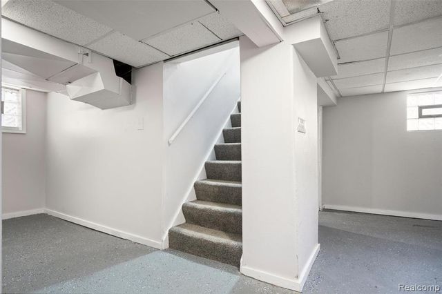 1387 University Avenue, Lincoln Park, MI 48146