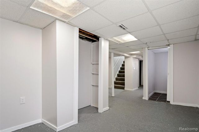 1387 University Avenue, Lincoln Park, MI 48146