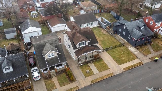 1387 University Avenue, Lincoln Park, MI 48146