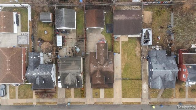 1387 University Avenue, Lincoln Park, MI 48146