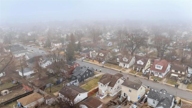 1387 University Avenue, Lincoln Park, MI 48146