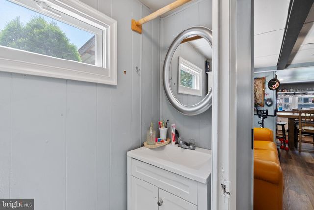 3503 HONEYSUCKLE LANE, Middle River, MD 21220