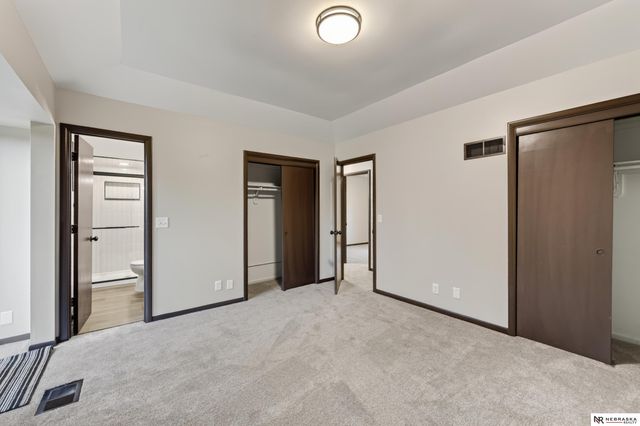 11311 Taylor Street, Omaha, NE 68164
