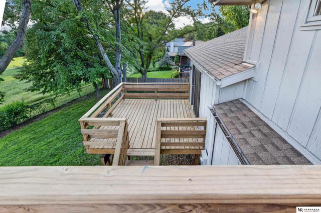 11311 Taylor Street, Omaha, NE 68164