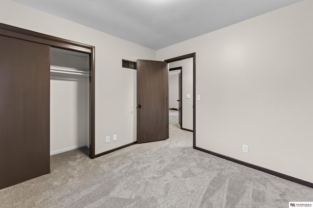 11311 Taylor Street, Omaha, NE 68164