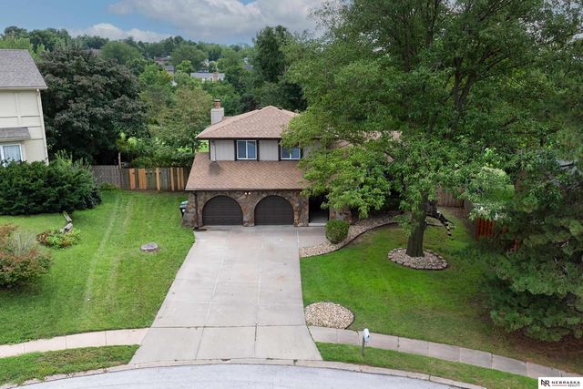 11311 Taylor Street, Omaha, NE 68164