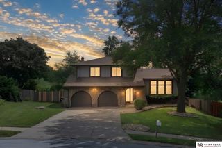 11311 Taylor Street, Omaha, NE 68164