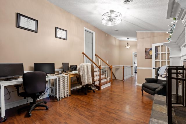 5622 Cold Springs Rd, Hixson, TN 37343