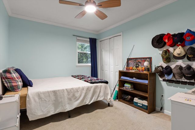 5622 Cold Springs Rd, Hixson, TN 37343