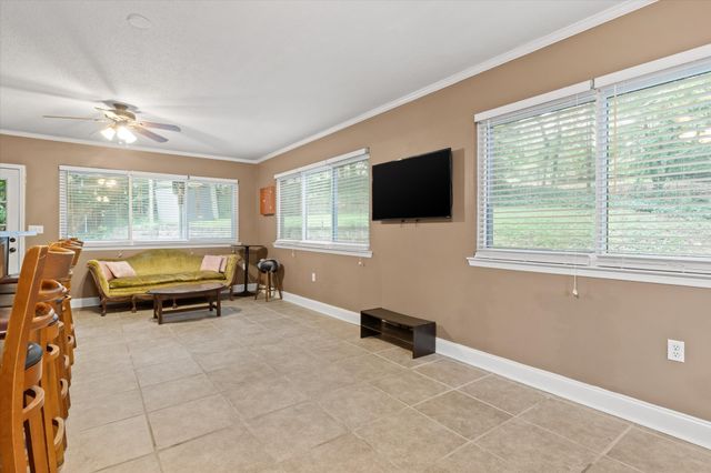 5622 Cold Springs Rd, Hixson, TN 37343