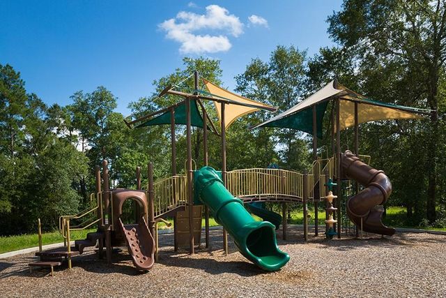 9411 Thornbluff Creek Court, Porter, TX 77365