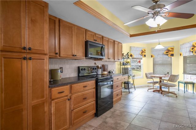 3869 N Grapefern Way, Beverly Hills, FL 34465