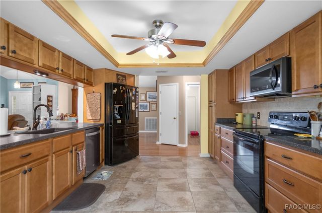 3869 N Grapefern Way, Beverly Hills, FL 34465