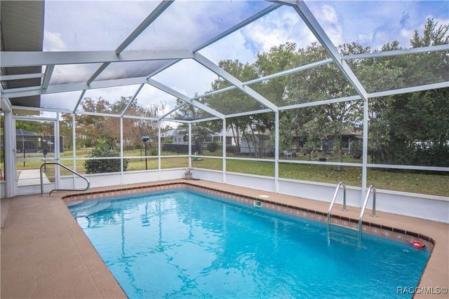 3869 N Grapefern Way, Beverly Hills, FL 34465