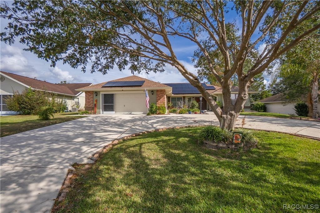 3869 N Grapefern Way, Beverly Hills, FL 34465