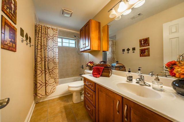 44 Hickory Bend Drive, Cabot, AR 72023