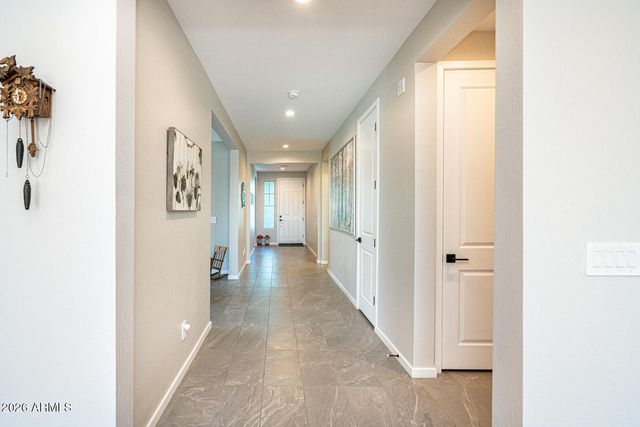 40511 W DESERT FAIRWAYS Drive, Maricopa, AZ 85138