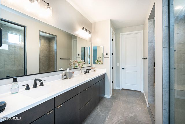 40511 W DESERT FAIRWAYS Drive, Maricopa, AZ 85138