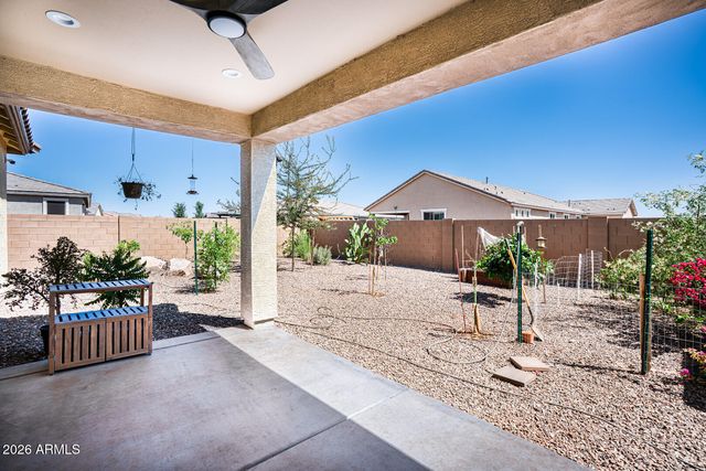 40511 W DESERT FAIRWAYS Drive, Maricopa, AZ 85138