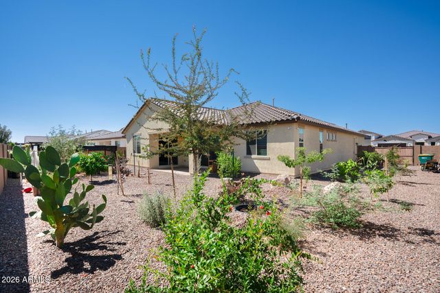 40511 W DESERT FAIRWAYS Drive, Maricopa, AZ 85138