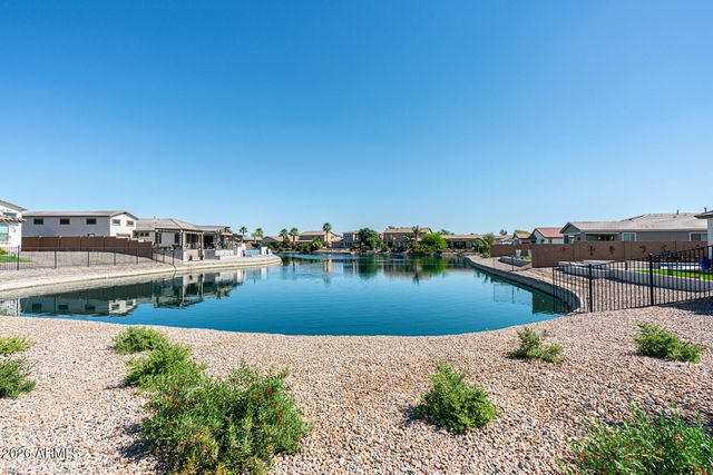 40511 W DESERT FAIRWAYS Drive, Maricopa, AZ 85138